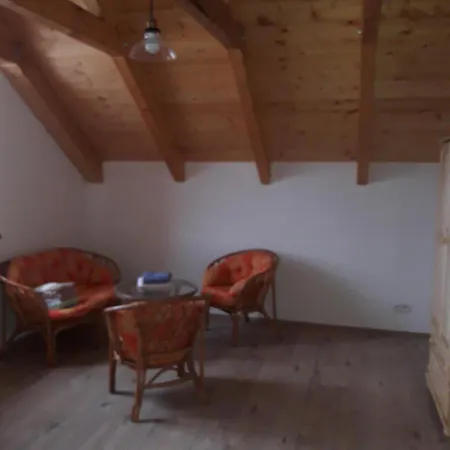 Landhaus U\kapra Jermanice